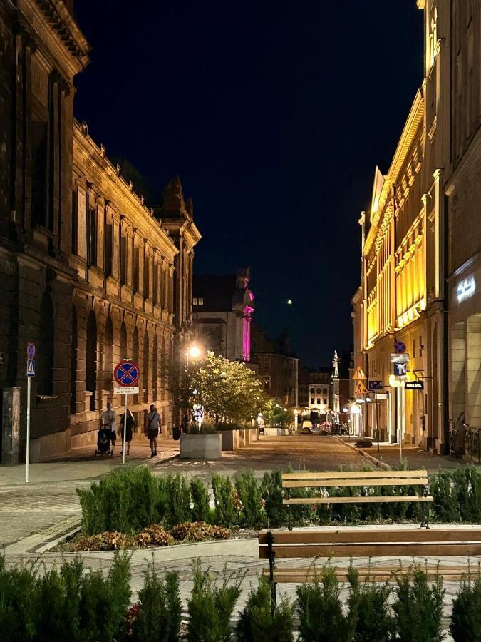 Apartamenty Pl. Wolnosci 6 Poznaň Exteriér fotografie
